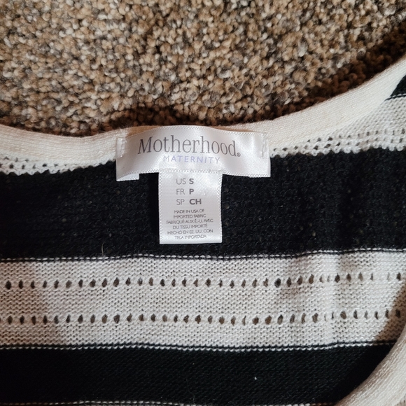 Maternity shirt - Picture 3 of 3